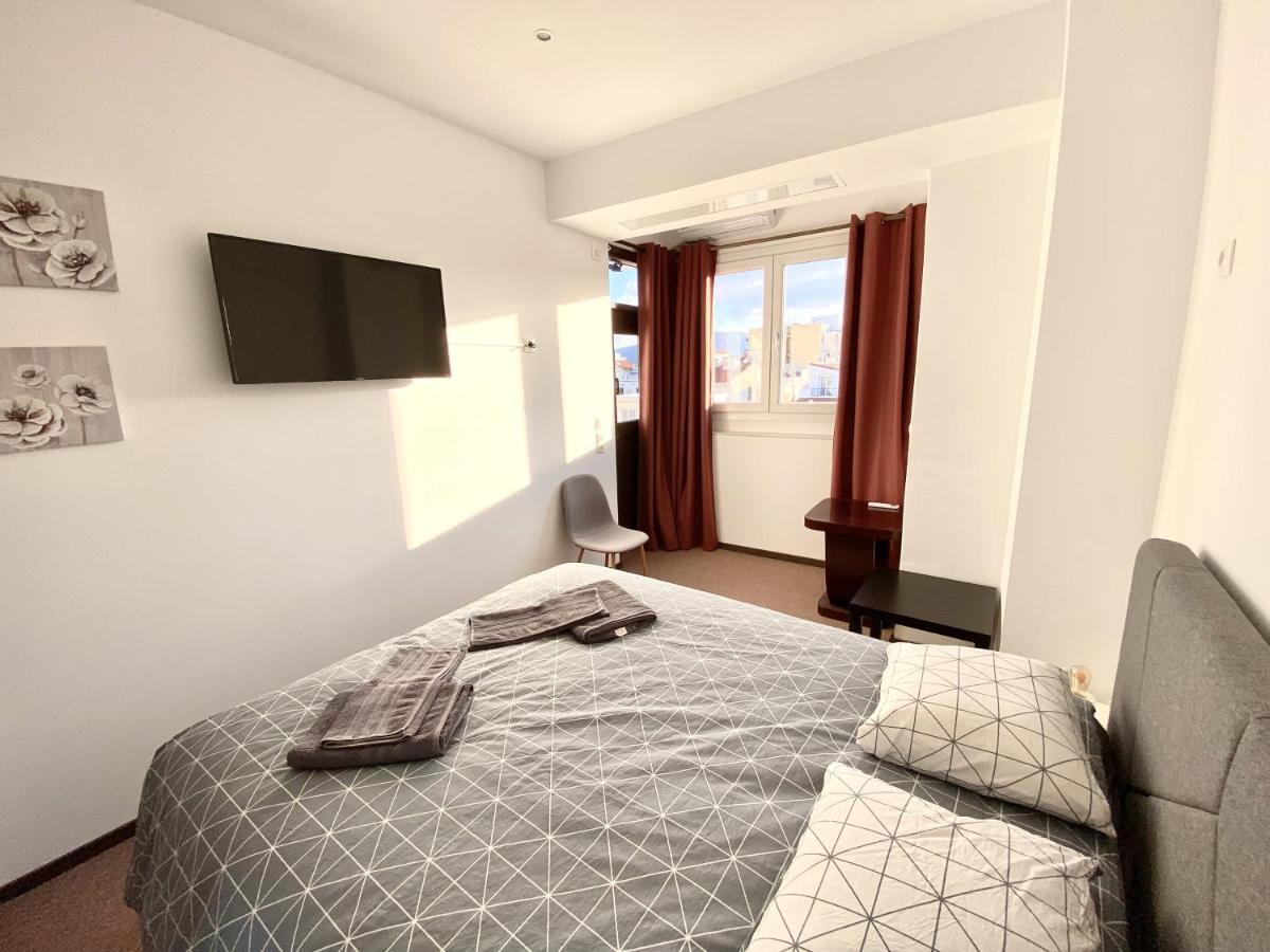Classic 2 Bedroom Apartment Next To Metro - Marousi Atina Dış mekan fotoğraf