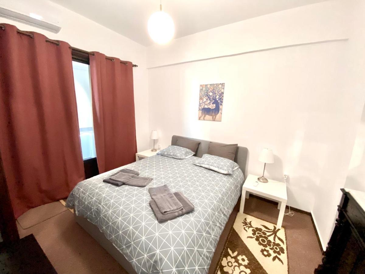 Classic 2 Bedroom Apartment Next To Metro - Marousi Atina Dış mekan fotoğraf